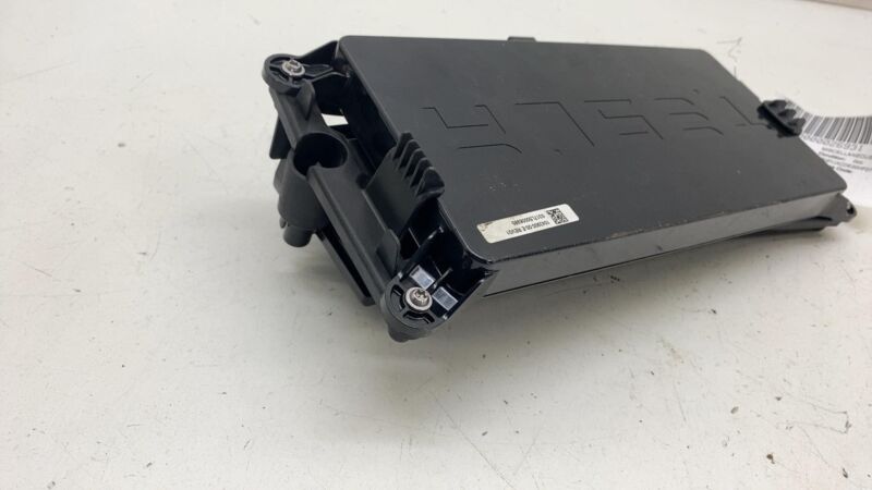 104390000E 2016-2020 Tesla Model X MX Rear Body Chassis Control Module BCM TSTD w/ Bracket