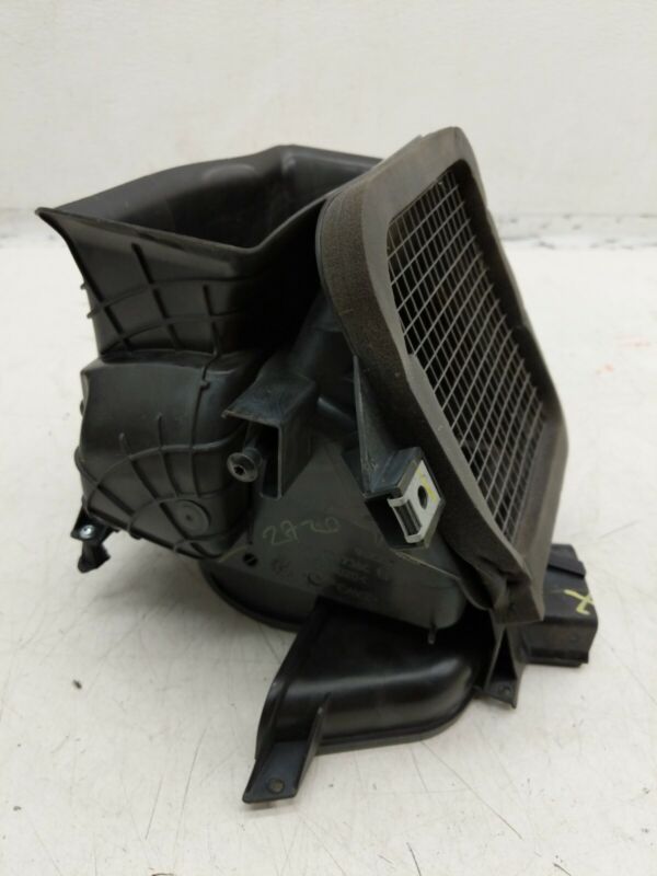 T33736C ⭕ 2017-2023 Tesla Model 3 Left Air Conditioning A/C Heater Recirculation Damper