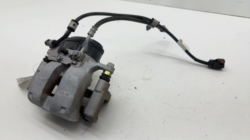 ⭕ 2017-2025 Tesla Model 3 Rear Left Caliper w/ Brake Line Hose BASE 10