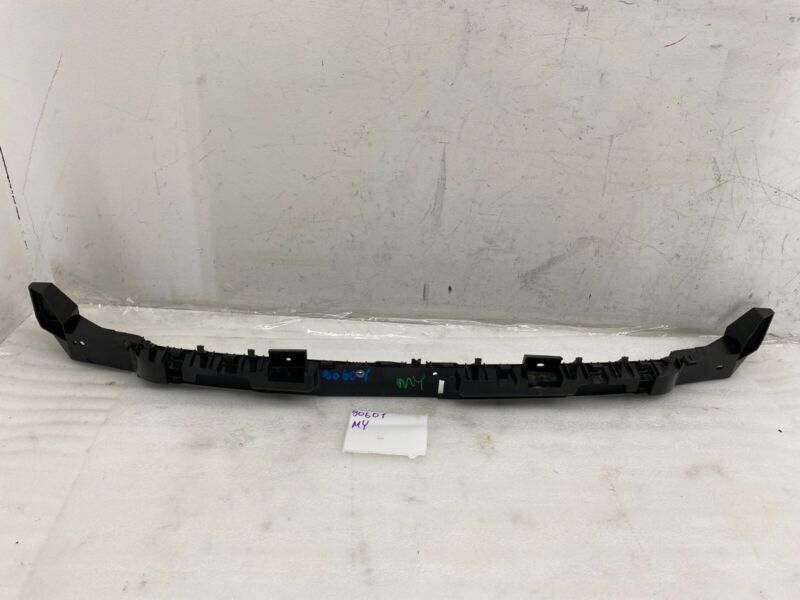 149404500E 2020 2021 2022 Tesla Model Y MY Rear Bumper Fascia Center Mount Support Bracket