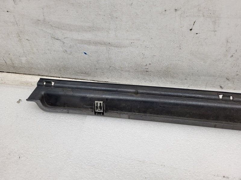 101221700F ⭕12-23 Tesla Model S Passenger Side Skirt Molding Scuff Plate Right 1012217-00-F