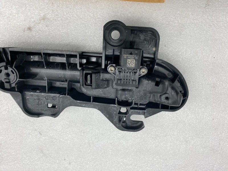 ⭕ 20-24 Tesla Model Y Front or Rear Driver Side Exterior Outer Door Handle Left