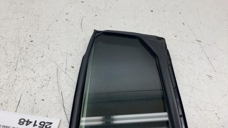 ⭕ 23-25 Toyota Prius Rear Side Door Fixed Window Quarter Glass Left 68