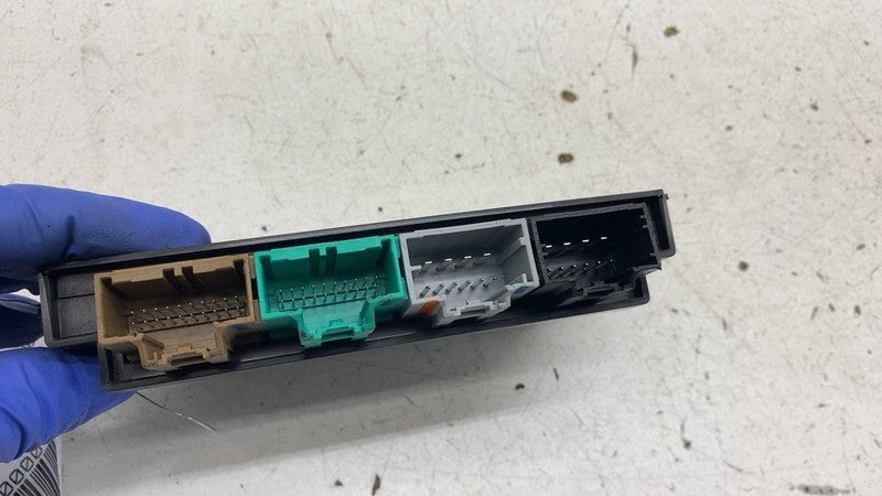 ⭕ 22-24 Rivian R1T Rear Left Door Computer Control Module Unit LH PT00