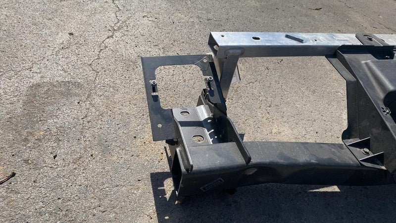 PT00003718-I ⭕ 2022-2024 Rivian R1T Rear Bumper Trailer Tow Hitch Bar Assembly PT00003718-I