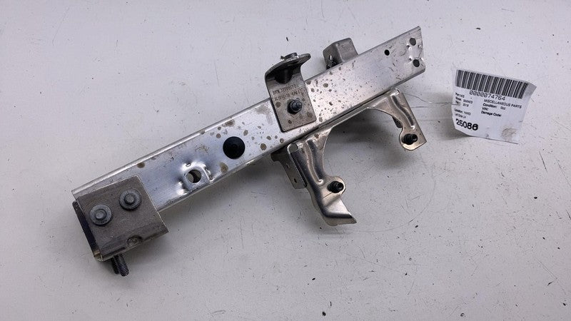 ⭕2018 BMW i3 I01 Front Driver Side Upper Radiator Support Bracket Left