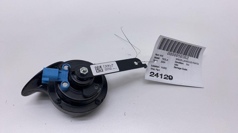 187743100B 2024 2025 Tesla Cybertruck Seger High Pitch Tone Horn 12V 510 Hertz with Bracket