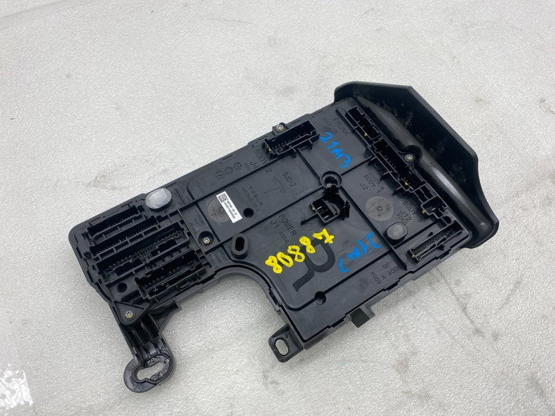 156745400B ⭕ 2020-2023 Model 3 Right Low Voltage Controller Electronic Module 1567454-00-B