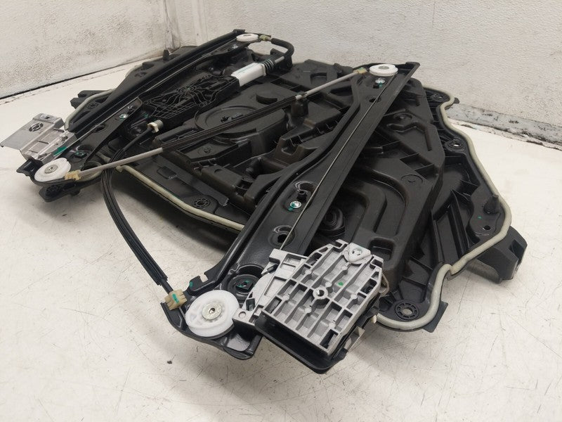 1495509 98 B 20-23 Model Y Front Right Door Carrier + Window Regulator & Speaker 1495509-98-B