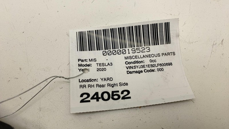 ⭕ 17-23 Tesla Model 3 Front Right Bumper End Carrier Upper Bracket 108