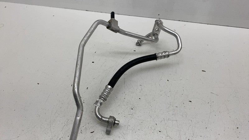 ⭕ 2025 Rivian R1S A/C Compressor Suction Hose Tube Line Assembly PT012