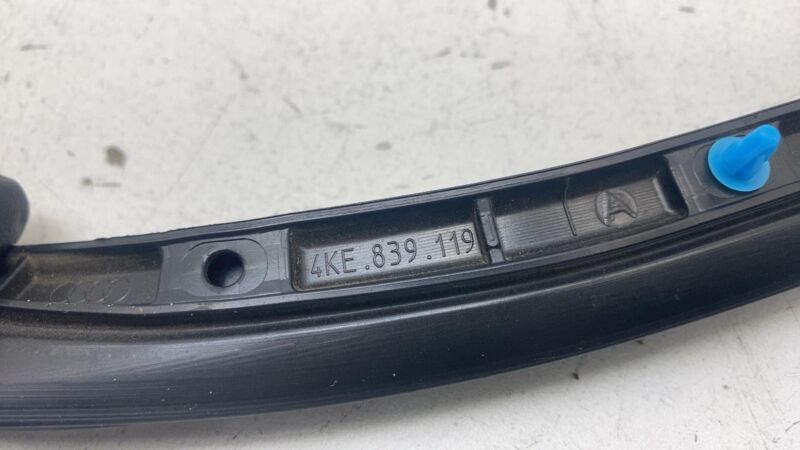 4KE 839 119 ⭕ 2019-2023 Audi E-Tron Rear Left Side Door Rearward Weatherstrip Seal 4KE839119