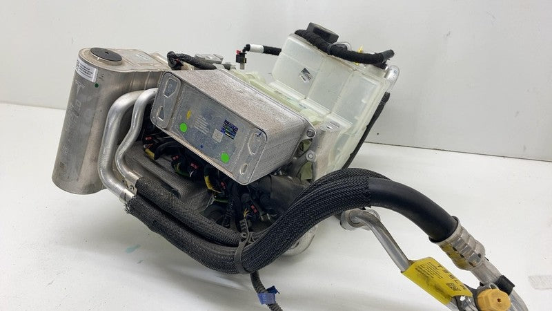 152300700F 2021-2023 Tesla Model 3 Supermanifold Refrigerant Chiller w/ Coolant Reservoir