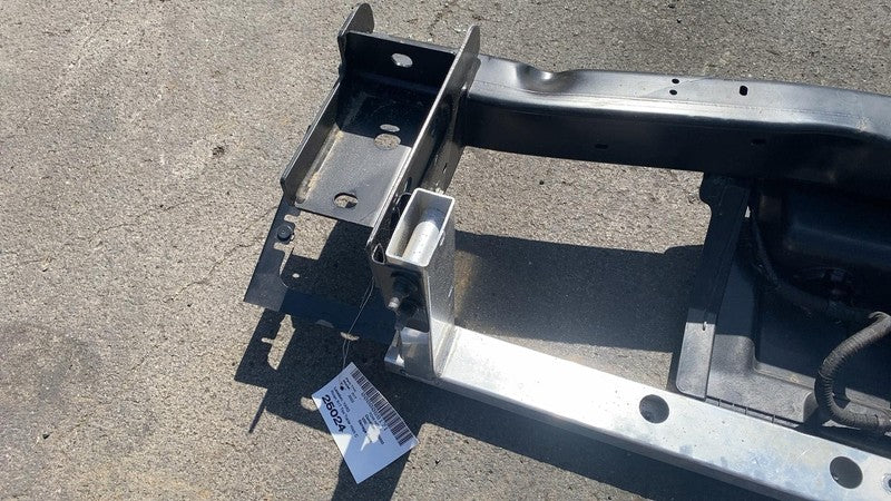 PT00003718-I ⭕ 2022-2024 Rivian R1T Rear Bumper Trailer Tow Hitch Bar Assembly PT00003718-I