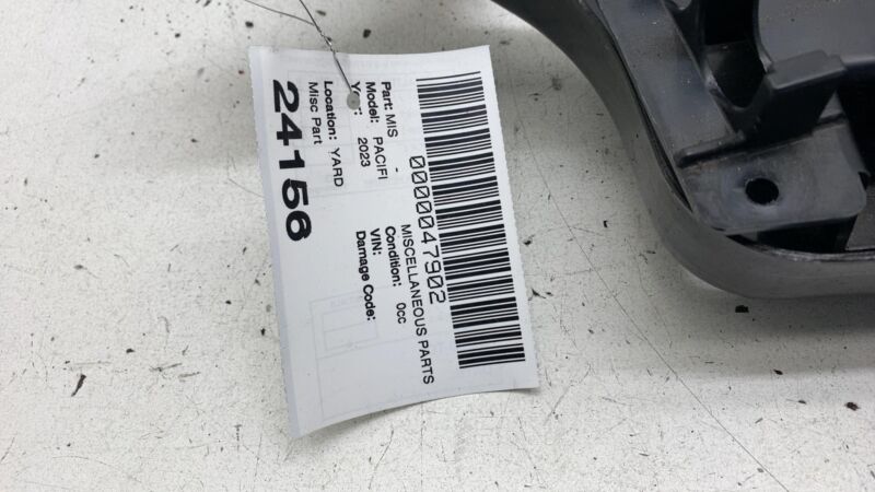 Does not apply 2022 2023 2024 Chrysler Pacifica Battery Charger Bracket
