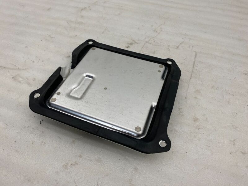 1037222-00-F 2016-2020 Tesla Model X Front Driver Side Door Controller Control Module Left LH