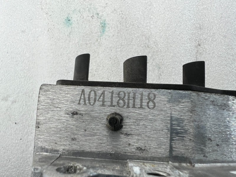 1118182 84 H ⭕2017-2020 Tesla Model 3 Front Suspension Electrical Control Module 1118182-84-H