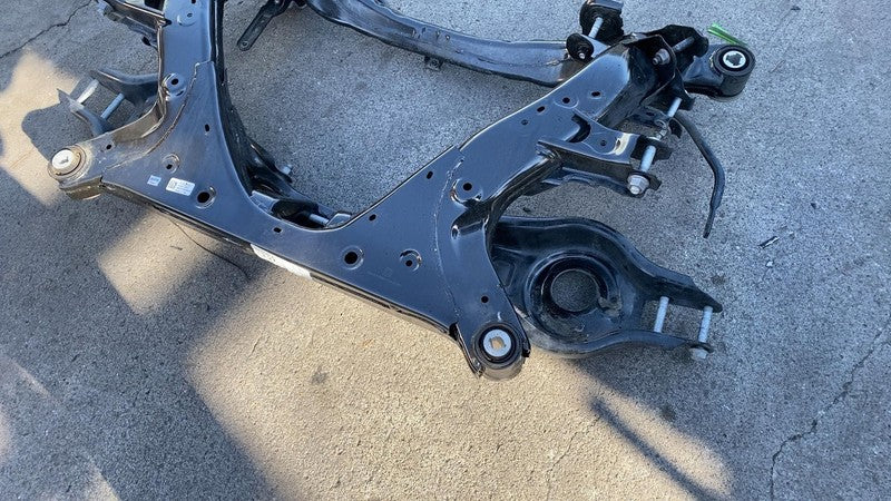 1044575-00-B ⭕ 2017-2023 Tesla Model 3 Rear Subframe Cradle Crossmember Assembly 1044575-00-B