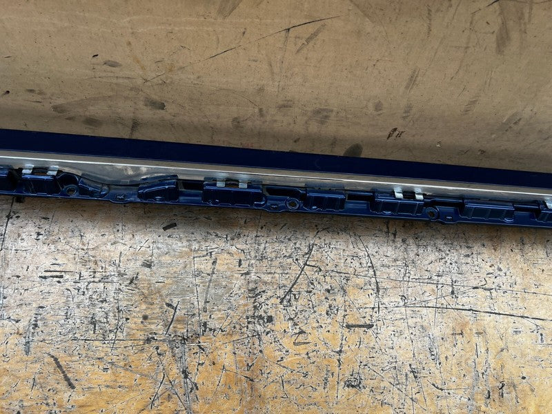 600587400J ⭕ 2012-2020 Tesla Model S Skirt Rocker Molding Sill Panel Left OEM 6005874-00-J