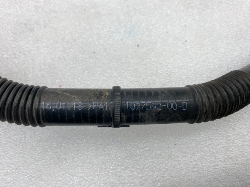 1077592 00 D 2017-2023 Tesla Model 3 Radiator Cooling Pump to Tunnel Coolant Hose Pipe Tube