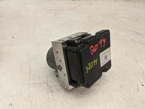 ⭕ 20-23 Tesla Model Y Anti-Lock Brake System ABS Pump Module Unit 1044745-00-B