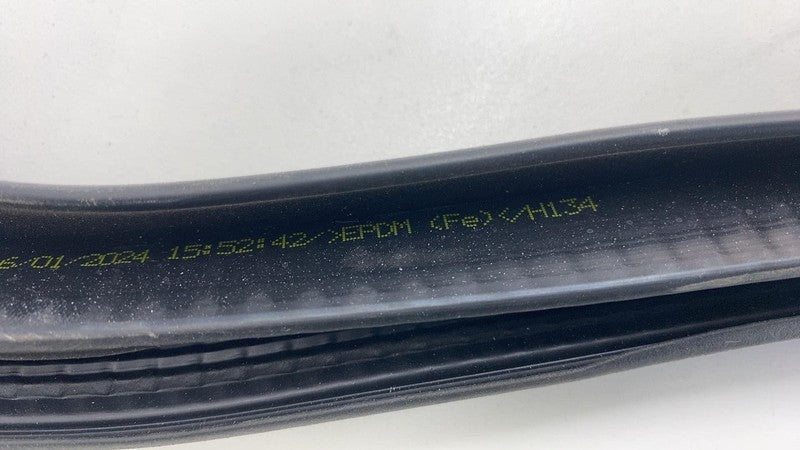 2020-2023 Tesla Model Y Rear Passenger Right Door Body Weatherstrip Rubber Seal