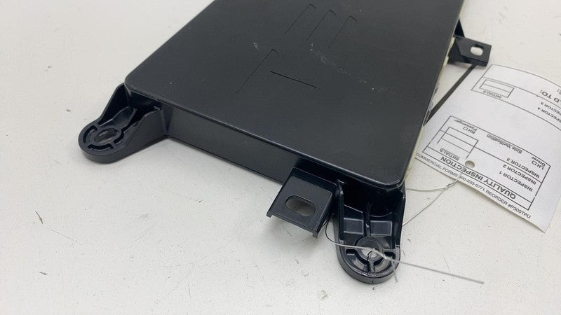 104390000E ⭕ 2016-2020 Tesla Model X Rear Body Chassis Control Module BCM TSTD 1043900-00-E