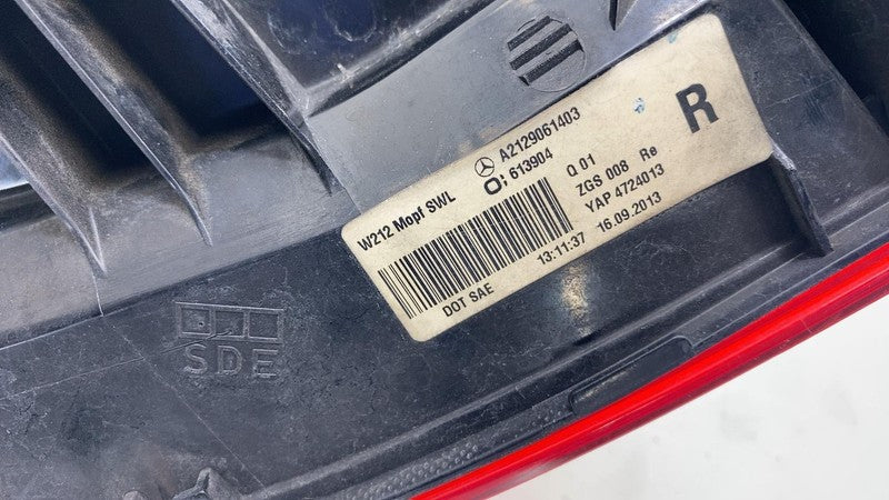 A2129061403 ⭕ 14-16 Mercedes-Benz E350 Rear Right Tail Lamp Outer Taillight RH A2129061403