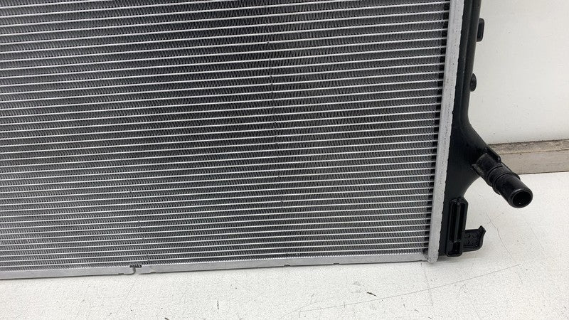 A21533741 2022-2024 Hyundai Ioniq 5 Cooling Radiator Drive Motor Inverter Cooler Auxiliary