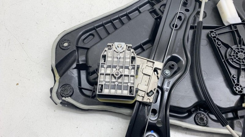 ⭕ 2025-2026 Tesla Model Y Rear Left Door Window Regulator & Motor 2004