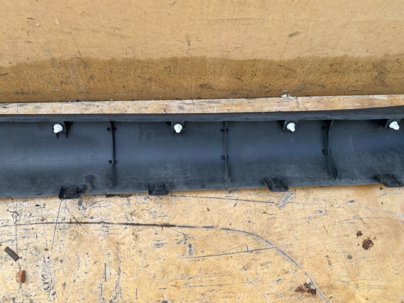 1497740 00 B ⭕ 2020-2023 Tesla Model Y Driver Skirt Rocker Cover Molding Left 1497740-00-B
