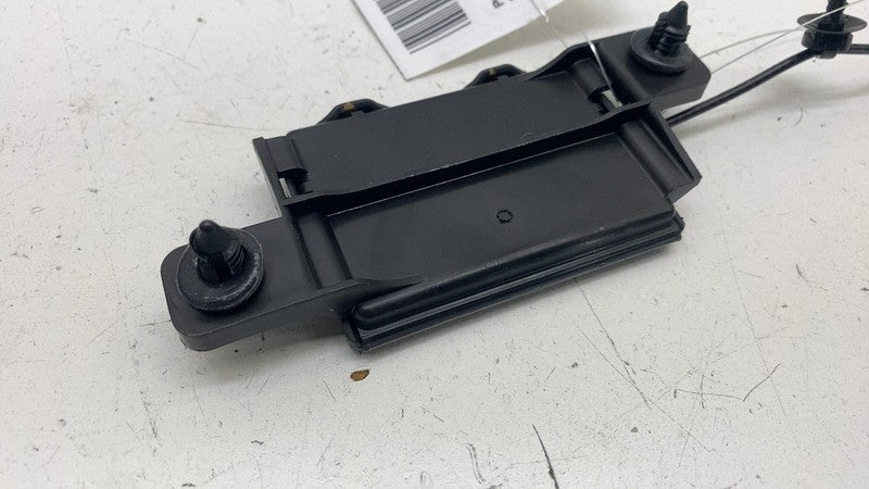 68186558AA ⭕ 17-23 Chrysler Pacifica Antenna Remote Keyless Entry Control Module 68186558AA