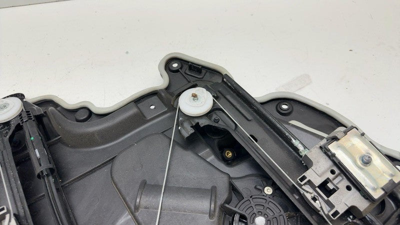 109662398L ⭕ 2017-2023 Tesla Model 3 Rear Right Door Window Regulator & Motor 1096623-98-L