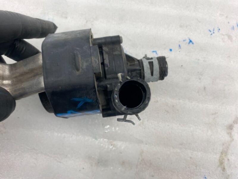 Does Not Apply 2016-2020 Tesla Model X MX Cooling System Auxiliary Coolant Water Pump Assembly