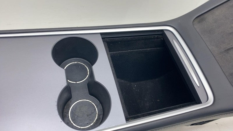 ⭕ 2021-2023 Tesla Model 3 M3 Front Floor Center Console Armrest & Carr