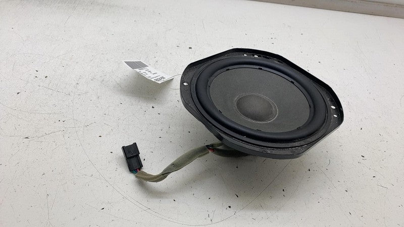 ⭕2020-2024 Model Y Infotainment Subwoofer Audio Sound Media Speaker 10