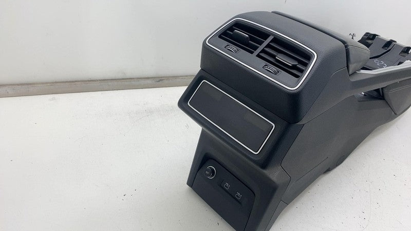 ⭕ 2021-2022 Audi E-Tron Quattro Front Center Console Assembly