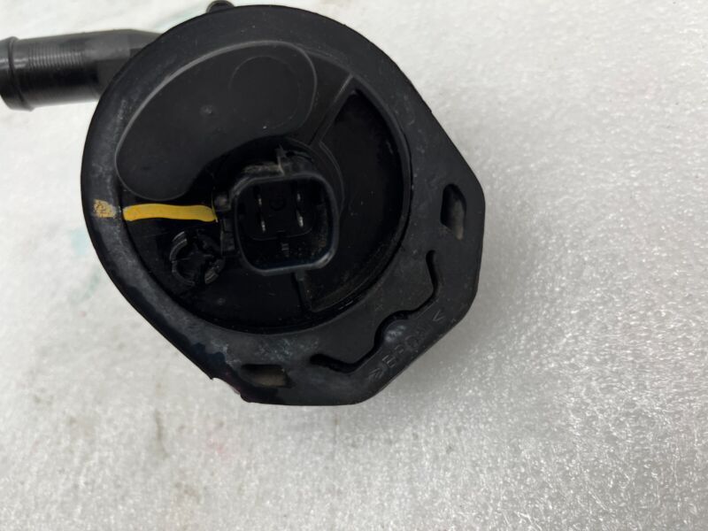 103534800G 2016-2020 Tesla Model S X Cooling System Auxiliary Water Coolant Pump FWD Assy