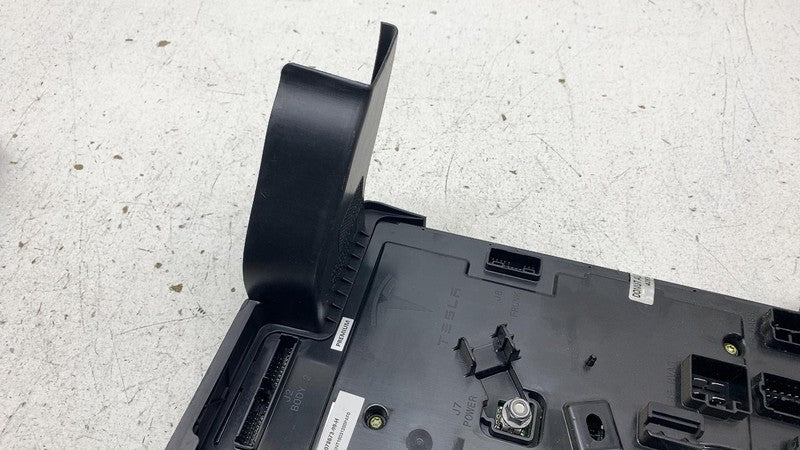 ⭕17-20 Tesla Model 3 Left Low Voltage Controller Electronic Control 10