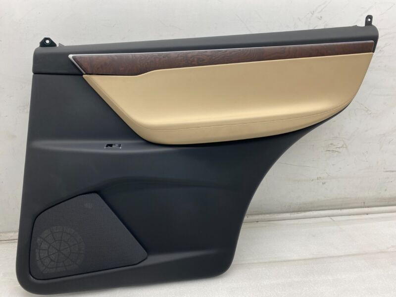 1036642-00-B ⭕ 2016-2020 Tesla Model X Rear Right Carrier Door Panel Trim Pad w/ Card Molding