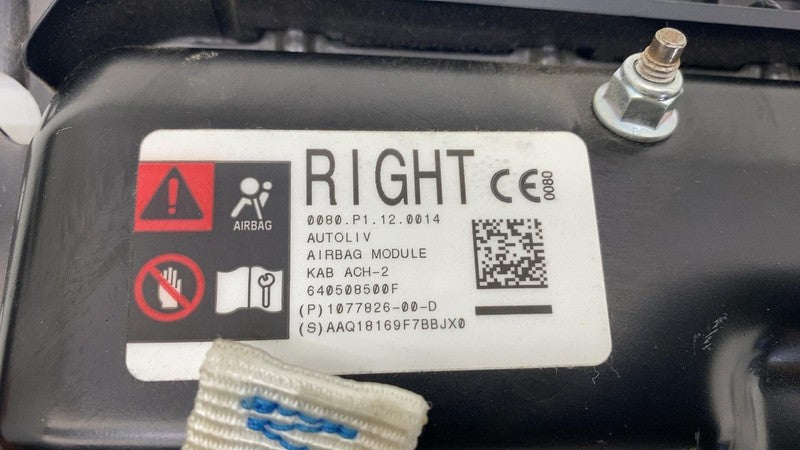 ⭕ 17-23 Tesla Model Y 3 Right Knee Airbag Passenger Safety Module 1077