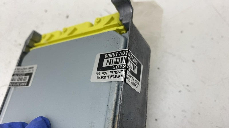 ⭕ 2022 Rivian EDV-700 VAN SRS Safety Restraint Control Module Unit PT0