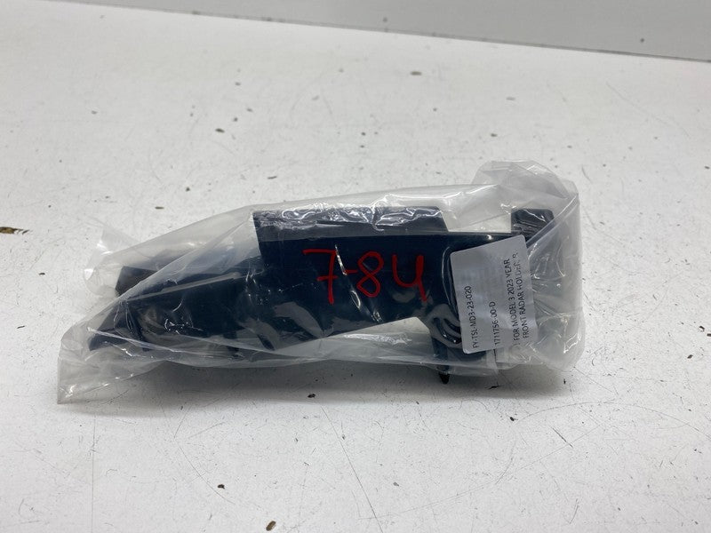 1711756 00 D ⭕ 24-26 Tesla Model 3 Front Right Radiator Support Carrier Bracket 1711756-00-D