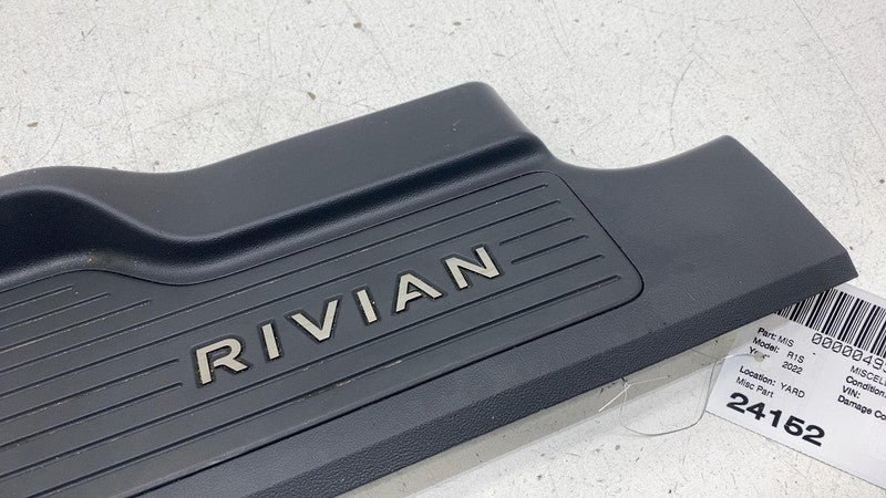 PT00044966 2022-2024 Rivian R1S Rear Right Door Sill Plate Step Scuff Trim Cover Guard OEM