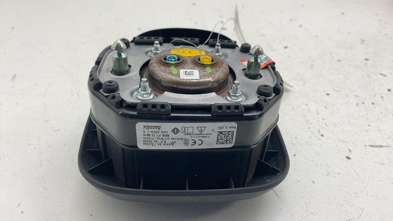 ⭕ 2022 Rivian EDV-700 Van Front Driver Steering Wheel SRS Airbag PT000