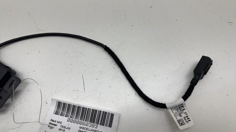 ⭕ 17-23 Model 3 Center Console Front USB Hub Charger Control Module 10