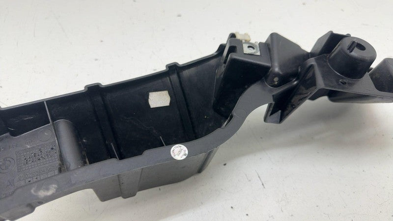 51647368158 ⭕14-21 BMW i3 I01 Front Passenger Fender Mount Support Bracket Right 51647368158