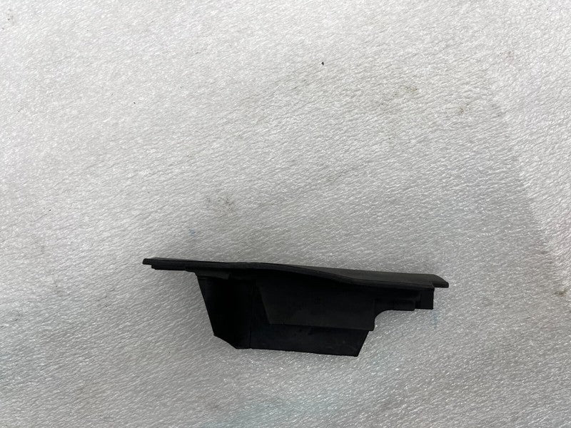 ⭕ 12-20 Tesla Model S Front Passenger Side Fixed Glass Seal Right 1046