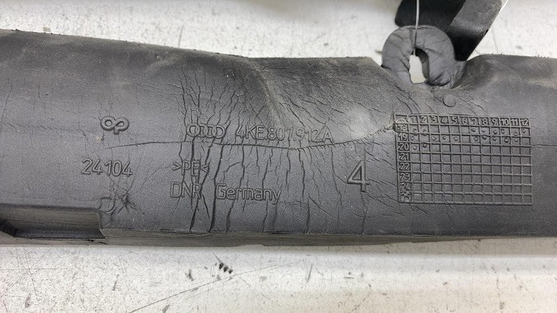 4KE807914B ⭕ 2019-2021 Audi E-Tron Front Grille Insulators Insert Seal Cushion 4KE807914B