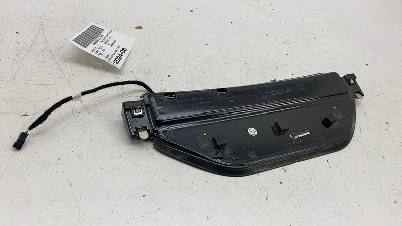 ⭕2020-2023 Tesla Model Y Rear Tailgate LED Third Brake Light Lamp Moun